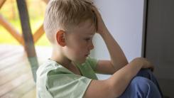 Cum recunoaștem nevoile reale ale copiilor. Iulia Dobre: „Refuzul sau opoziția copilului nu reprezintă un act de sfidare, ci un semnal”