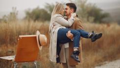 Care este diferența de vârstă „perfectă” dintre parteneri, potrivit experților