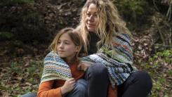 De ce un adolescent ajunge să spună „am tot ce-mi trebuie” și totuși doare: Părintele rămâne cu un nod în gât. Leca oferă un exercițiu