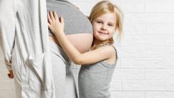 A doua sarcină schimbă creierul mamelor pentru a le ajuta să aibă mai multă grijă de mai mulți copii