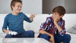 Comparațiile între frați pot afecta stima de sine a copiilor, spun specialiștii. Cum să eviți astfel de situații