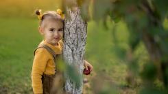 „A învăța multe lucruri nu hrănește inteligența”, avertiza filosoful grec Heraclit. Ce poți face pentru a dezvolta gândirea copilului