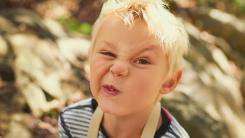 Părinții care cresc copii recunoscători, care nu cred că li se cuvine totul, fac de obicei aceste 7 lucruri, conform experților