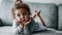 Prenumele de fată care simbolizează veselie, înțelepciune și fericire