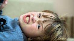 Un psiholog pentru copii descifrează trendul educațional care vuiește pe rețelele de socializare: „Nu este soluția!”