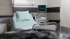 Copil internat după ce ar fi băut benzină găsită într-o sticlă nesupravegheată