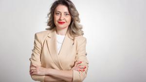 „Am învățat să prăjim oul în o sută de feluri, dar am uitat cum să creștem găina!” Prof. Claudia Chiru, despre capcana orelor remediale