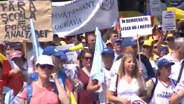 Profesorii anunță vineri un nou protest uriaş: Greva continuă să paralizeze sistemul educațional