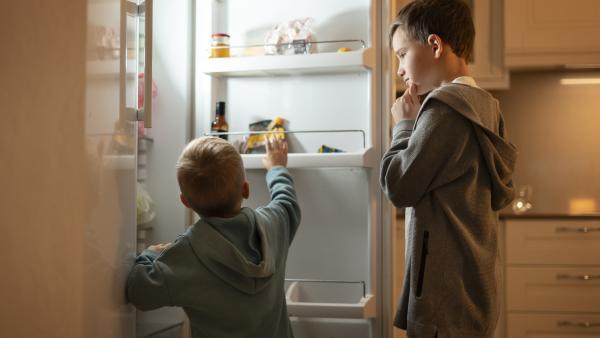 Top 10 gustări rapide și sănătoase pentru copii înainte de culcare. Un nutriționist pediatric le oferă părinților cele mai bune idei 