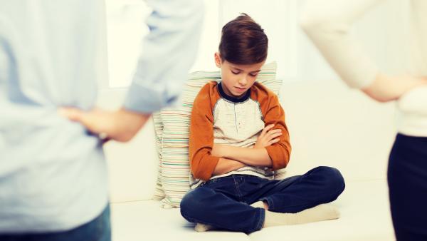 Șapte comportamente care pot slăbi relația dintre părinți și copii: Experți în parenting: „Evitați-le, au un impact negativ!”