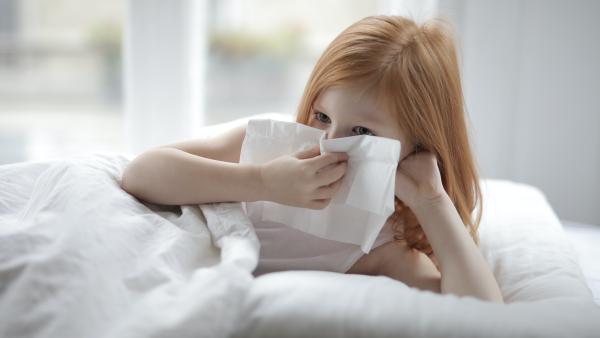 Motivele pentru care copiii care sunt încă bolnavi nu ar trebui să se întoarcă la școală
