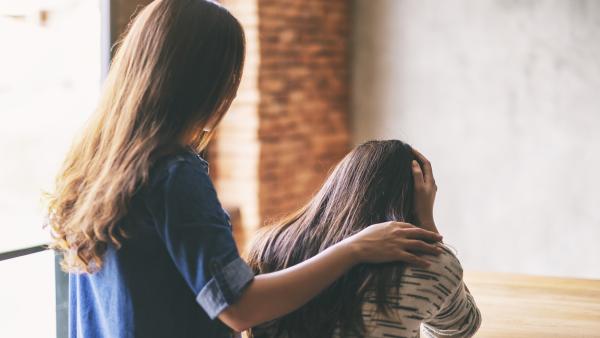 Adolescenții supraprotejați devin adulții pasivi și fricoși, susțin psihologii. „Acest exces de protecție poate avea consecințe neașteptate”
