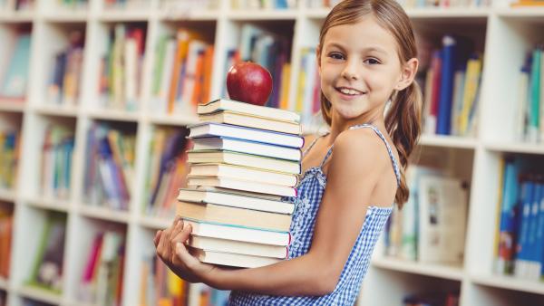 Lecția în trei pași propusă de metoda Montessori pentru a învăța vocabularul