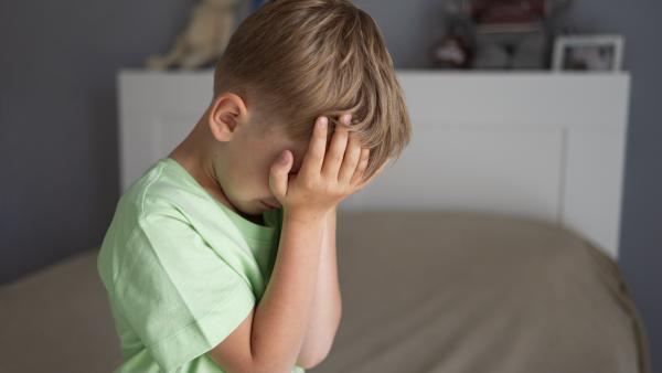 Copiii agresați de mamă în timpul unui live pe TikTok