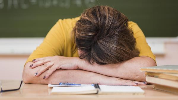 Profesorii descriu abuzuri „dezgustătoare” din partea părinților, iar unii spun că au rămas „marcați pe viață”