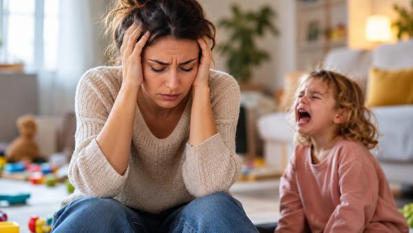 De ce parentingul blând este atât de dificil pentru unii părinți. Greșelile și provocările ascunse ale acestui stil de educație