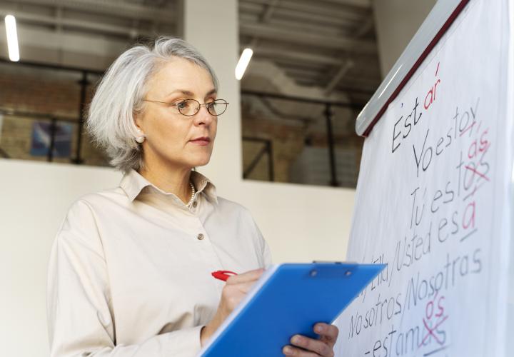 Regula de aur a unei profesoare care a devenit exemplu pentru mii de cadre didactice. „Nu fac ASTA niciodată” 