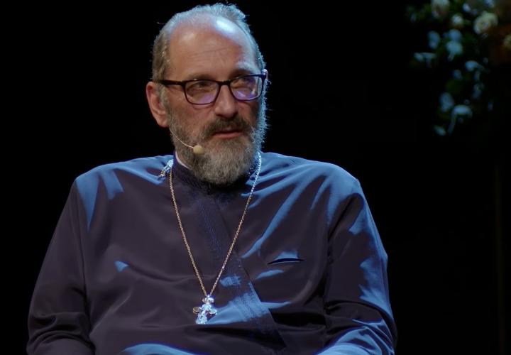 Când în familia ta vine un copil cu autism, unde-i darul? Părintele Necula, lecția iubirii absolute 