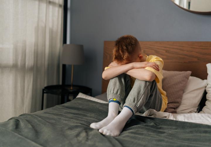 Trezitul devreme este rău pentru creierul adolescenților, conform unui studiu
