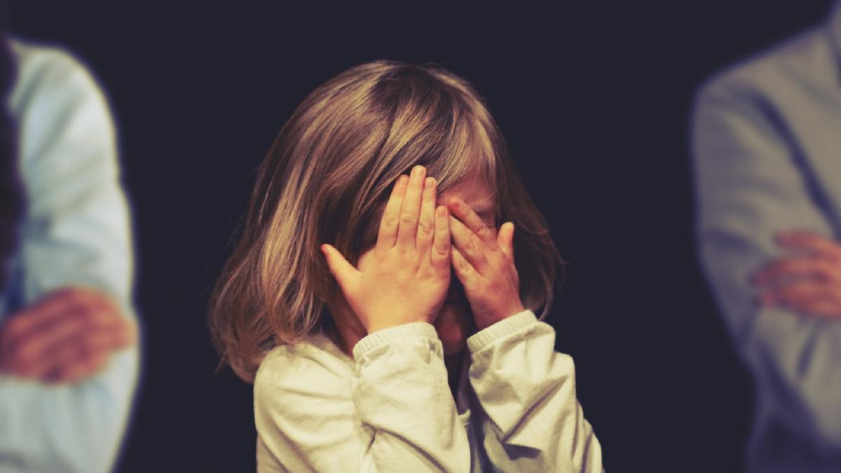 ce-cuvinte-sa-folosesti-atunci-cand-copilul-nu-te-asculta-cel-mai-bune-vorbe-pe-care-parintii-le-pot-folosi-in-loc-de-sa-ti-fie-rusine-sau-taci-din-gura-1_08601100