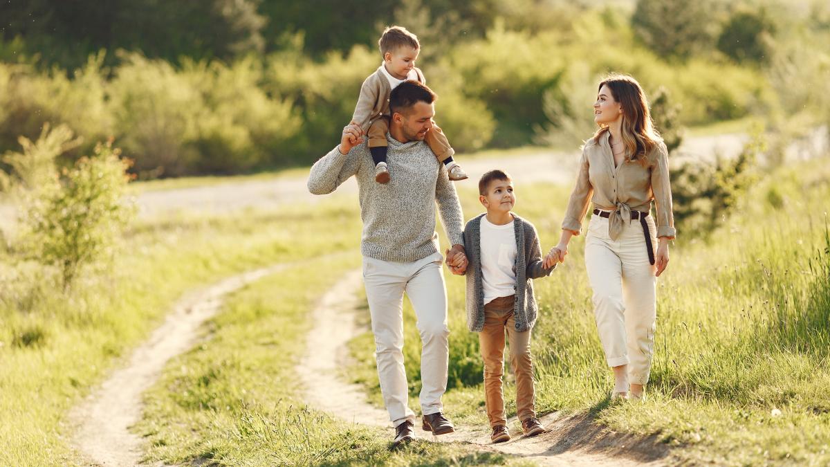 modele-parentale-toxice-cum-sa-evitam-repetarea-lor-in-educatia-copiilor-nostri-1_05057900