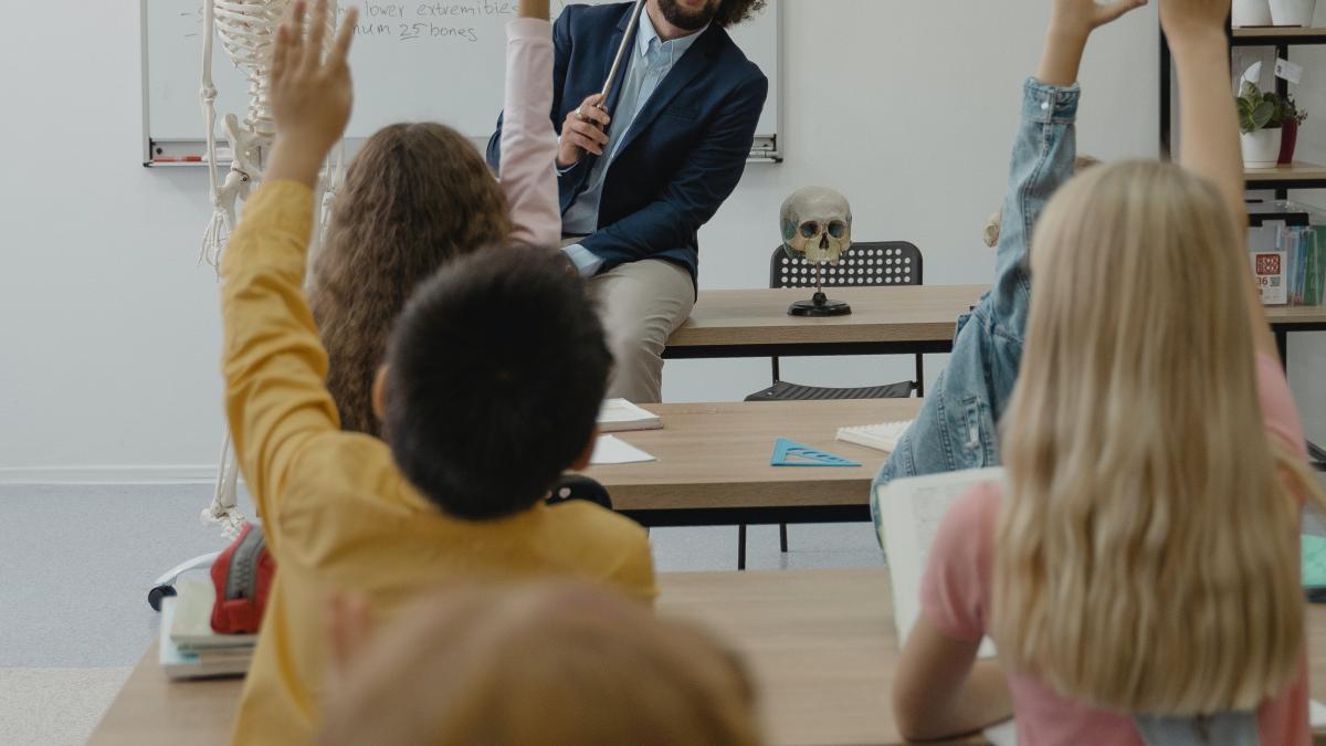 profesorii-din-elvetia--exasperati-ca-vin-copiii-la-scoala-cu-scutece-sunt-si-de-11-ani-cum-se-apara-parintii_96953900