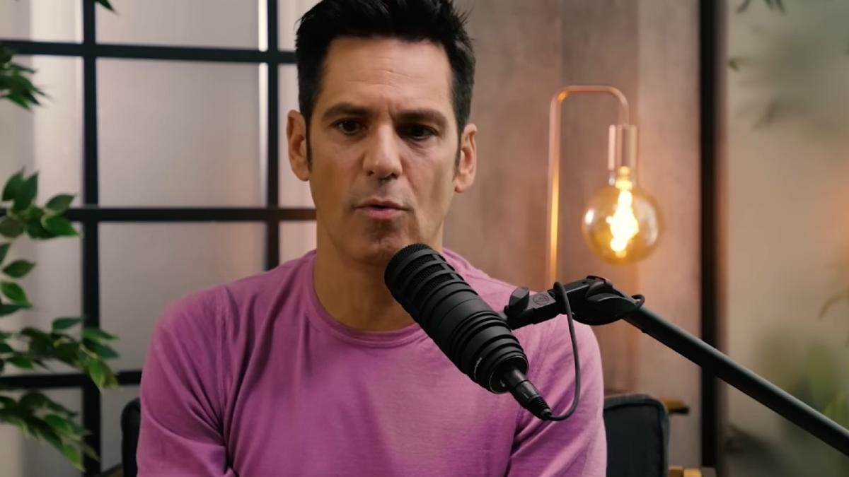 stefan-banica-jr---despre-cum-isi-educa-cei-trei-copii-de-ficare-data-le-spun-luati-ce-e-bun-sau-ce-va-trebuie_60276700