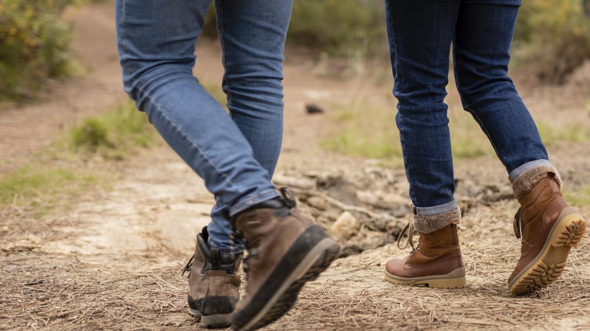 fratiorii-david-si-radu--gasiti-dupa-ce-parintii-i-au-dat-disparuti-infometati-si-murdari--baietii-spun-ca-au-fugit-din-cauza-traiului-greu-de-acasa_44725900