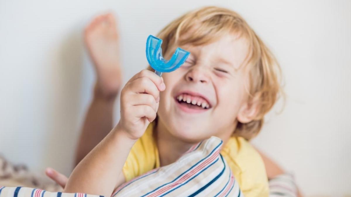 scasnitul-din-dinti-cauze-si-tratament_87367000