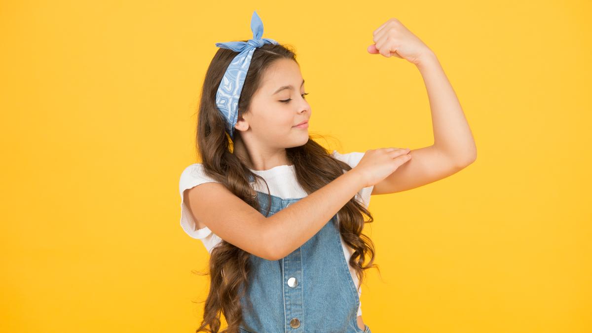 nu-ti-invata-fiica-sa-fie-slujitoare-partenerilor-ei-expertii-in-parenting--sfaturi-pentru-a-creste-o-femeie-independenta-care-sa-nu-fie-supusa-nimanui_72828300