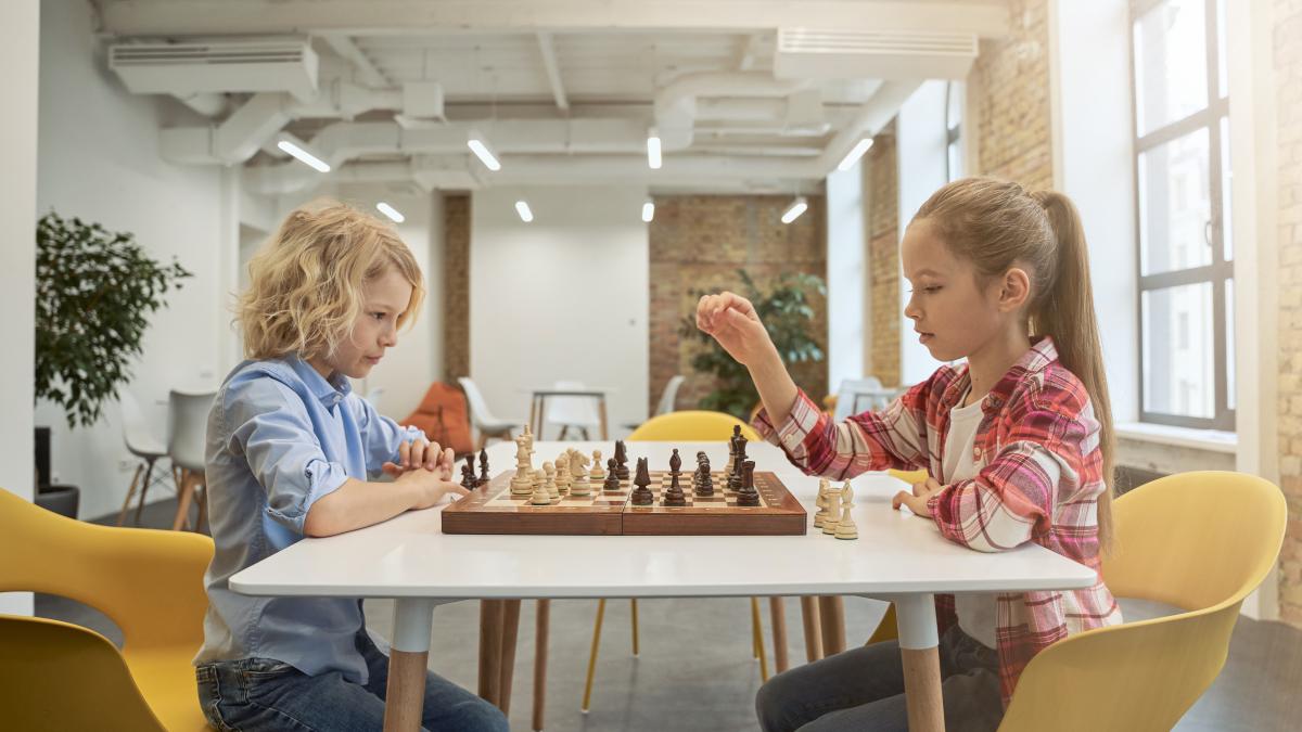 sahul--sportul-mintii-care-aduce-beneficii-infinite-copiilor--este-o-adevarata-comoara-pentru-dezvoltarea-lor_51854700