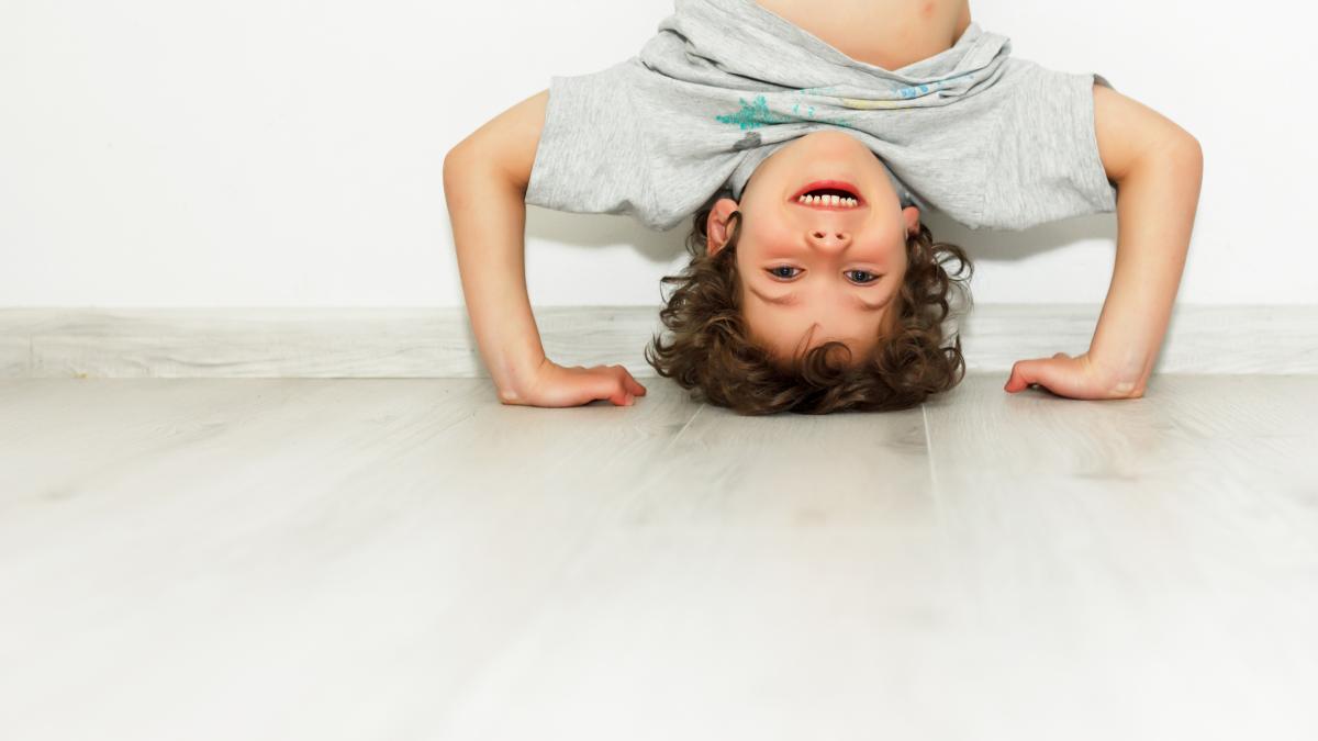 trebuie-sa-ne-lasam-copiii-sa-faca-greseli-expertii-in-parenting-explica-de-ce-una-dintre-cele-mai-valoroase-lectii-pe-care-le-o-putem-oferi-ca-parinti_83209500