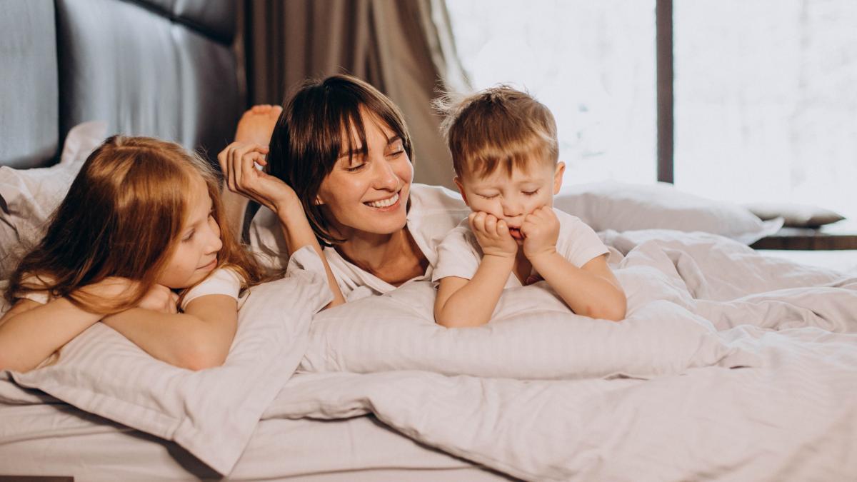 5-lucruri-de-care-fiecare-copil-ar-trebui-sa-aiba-parte-in-fiecare-dimineata-pentru-a-incepe-ziua-cu-dreptul--psihoterapeut-e2809eintroduceti-le-in-rutina-matinalae2809d_74466500