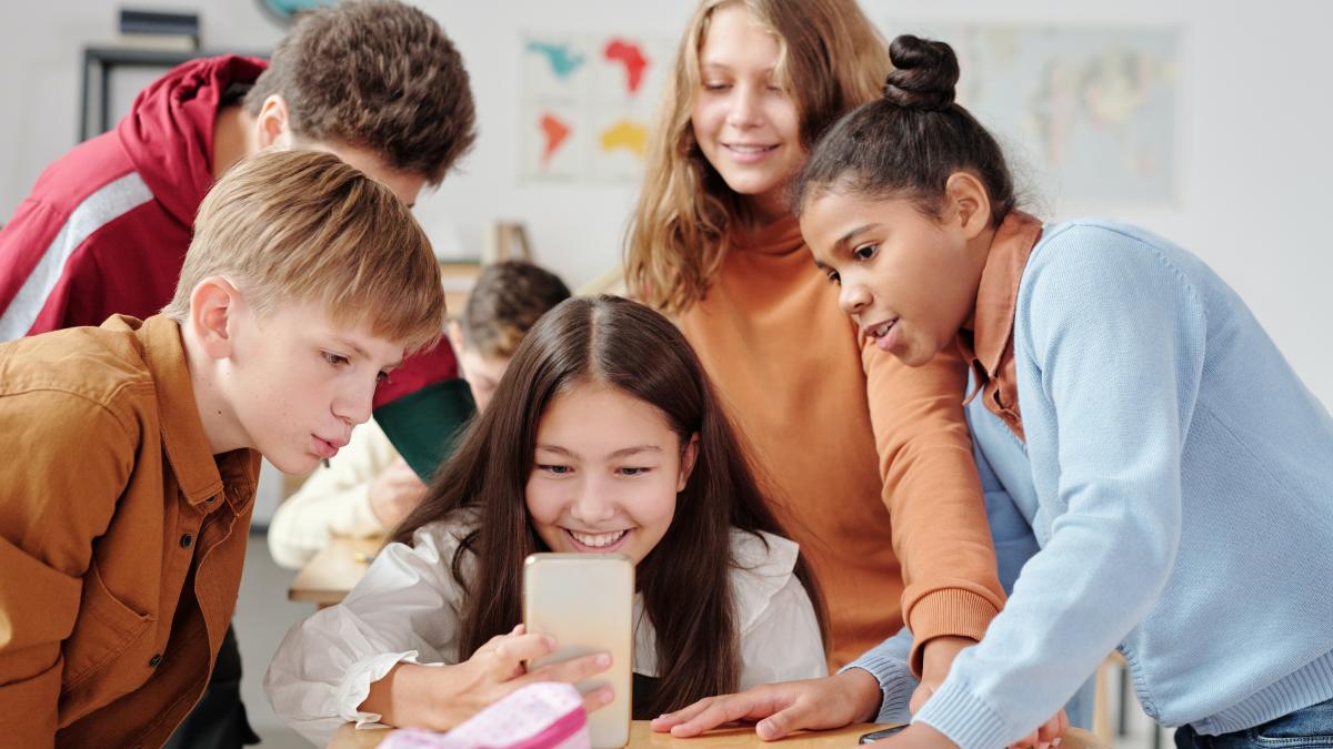 educatie-digitala-pentru-copii_52280800