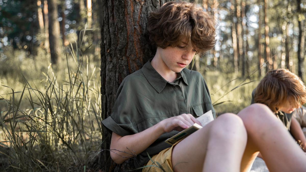 ticuri-nervoase-adolescenti_57611800