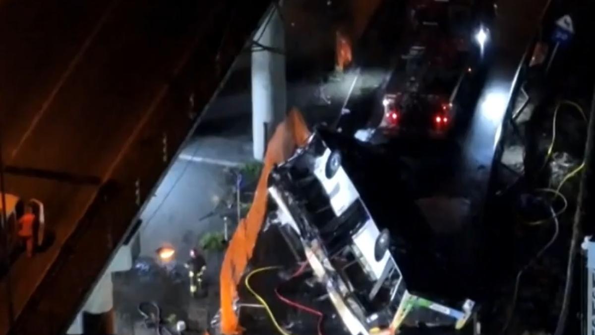 aurora-si-georgiana-au-pierit--alaturi-de-parinti--in-autocarul-prabusit-in-apropiere-de-venetia-fetitele-romance-aveau-8-si-13-ani-1_09138000