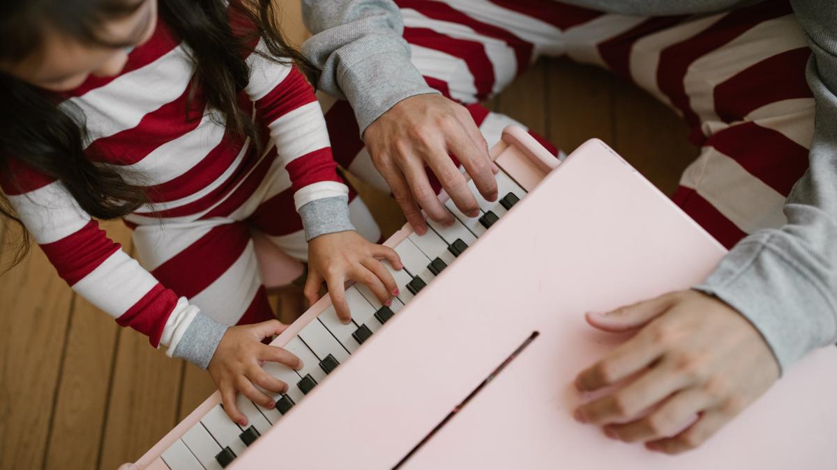 cum-sa-iti-dai-seama-ca-copilul-tau-aude-bine_81734400