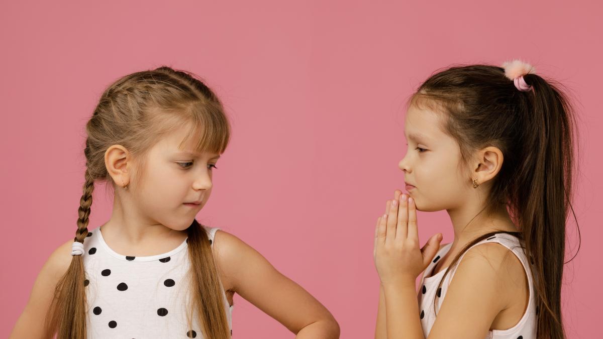 cum-sa-i-inveti-pe-copii-sa-si-ceara-iertare-este-important-sa-tinem-cont-de-etapele-de-dezvoltare_67398800