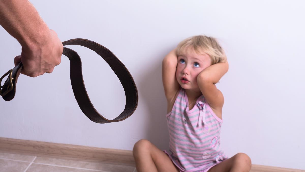 sa-punem-capat-afirmatiilor-m-au-palmuit-si-m-au-pedepsit-si-nu-mi-s-a-intamplat-nimic-da--se-intampla--multe_82668000