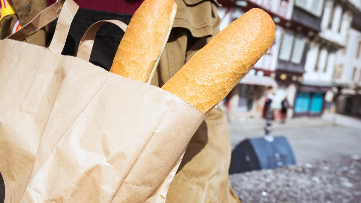 cand-avea-10-ani--a-fost-socata-de-un-barman-de-la-starbucks-care-arunca-la-gunoi-resturile-de-mancare--cum-a-reusit-sa-faca-un-imperiu-din-aceasta-amintire_55025800