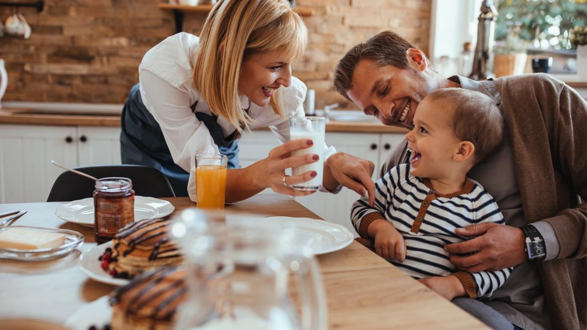 obiceiurile-de-dimineata-care-te-vor-ajuta-sa-ti-intaresti-legatura-cu-ai-tai-copii-studiile-arata-ca-acesta-este-secretul-unei-relatii-sanatoase-si-fericite_15524800