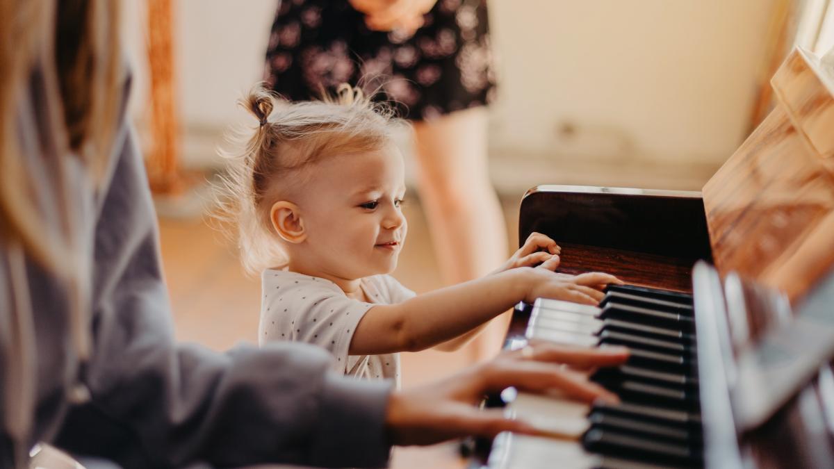 sugestiile-expertilor-pentru-identificarea-si-dezvoltarea-talentului-in-copilarie--psiholog-pasiunile-naturale-ale-copiilor-se-manifesta-in-mod-subtil_96695300