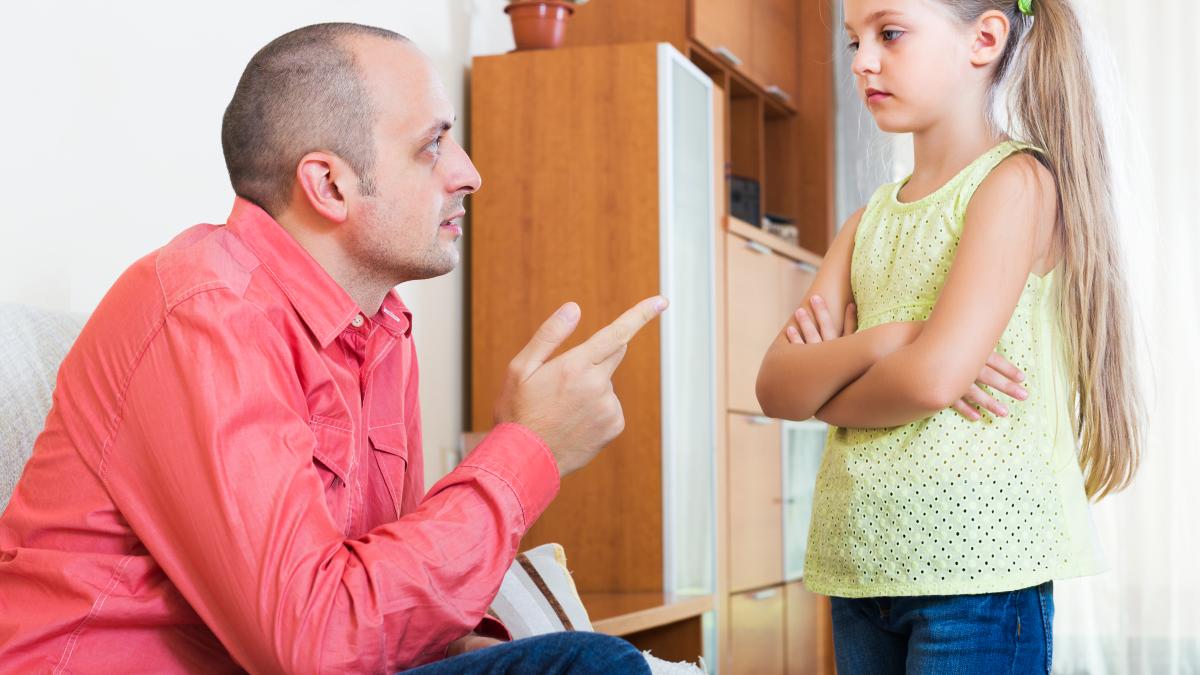 chiar-trebuie-sa-ti-spun-de-100-de-ori-cuvintele-care-provoaca-nesiguranta-si-furie-copiilor-tai--nu-le-spune-ce-sa-pui-in-loc_53539600