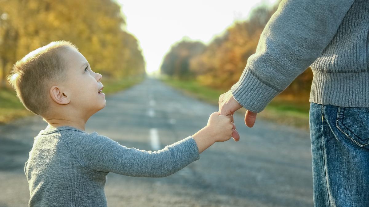 empatia-ar-trebui-sa-fie-o-materie-obligatorie-in-scoli--sustin-psihologii-pare-uneori-un-lux_54396800