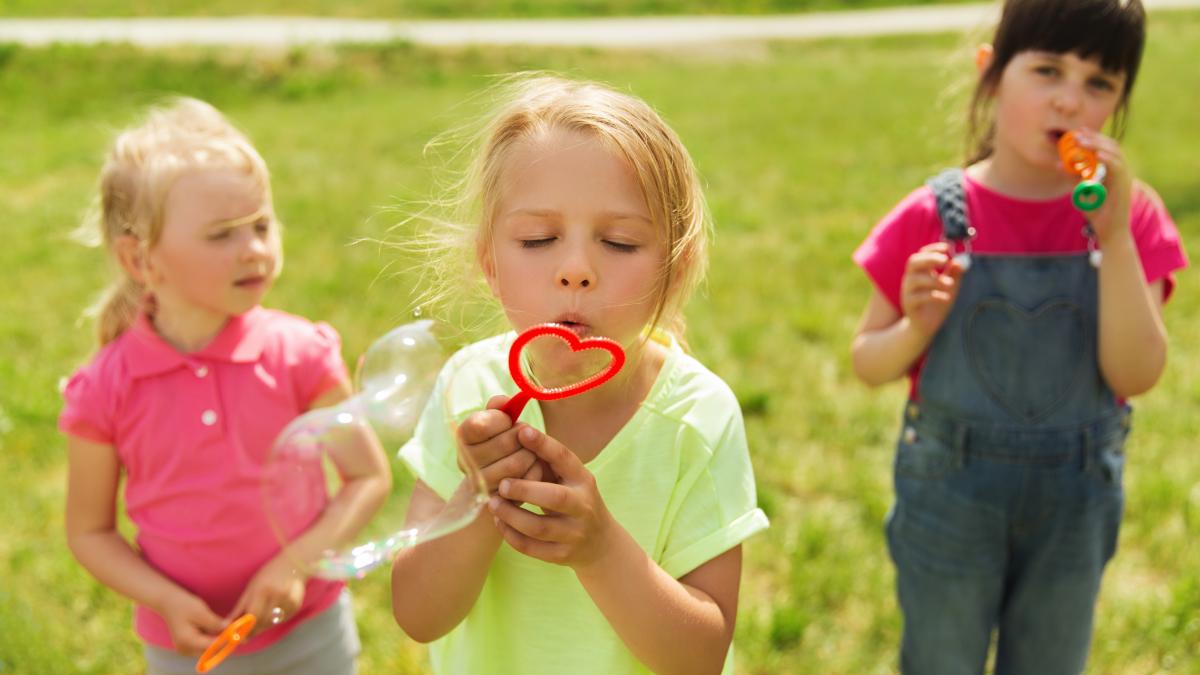 ajuta-la-dezvoltarea-morala-a-copilului-tau-ca-sa-devina-un-adult-de-succes-valorile-nu-sunt-innascute--ele-necesita-cultivare_61418600