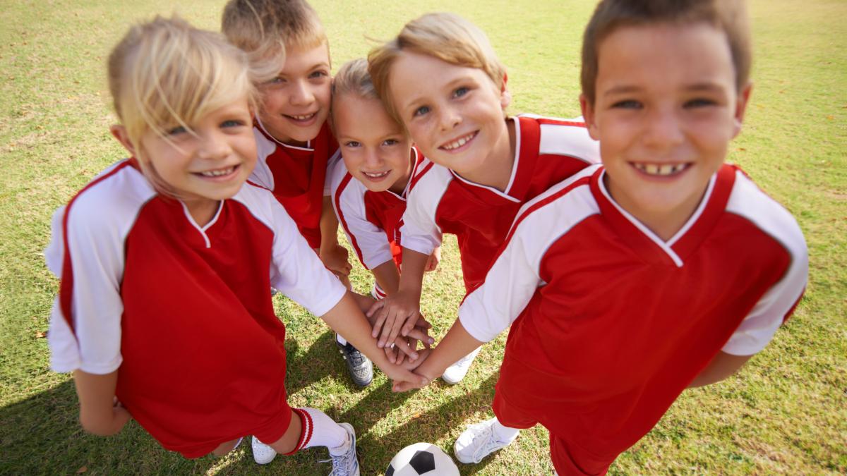 sporturile-de-echipa--o-alegere-minunata-pentru-copii-beneficiile-uriase-ale-acestor-activitati--conform-psihologilor_21480300