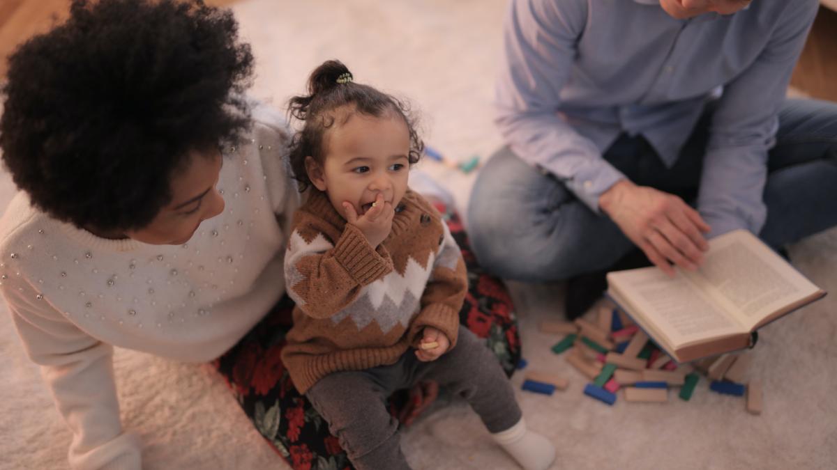 pexels-andrea-piacquadio-3820060_64048200