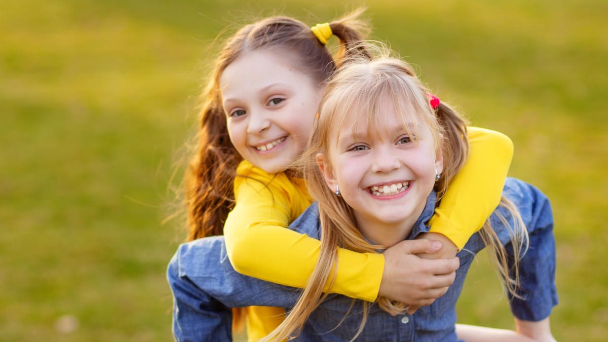 cele-sase-lucruri-pe-care-le-fac-copiii-cu-inteligenta-emotionala-ridicata-au-un-set-unic-de-abilitati-care-ii-diferentiaza-de-ceilalti_77087500