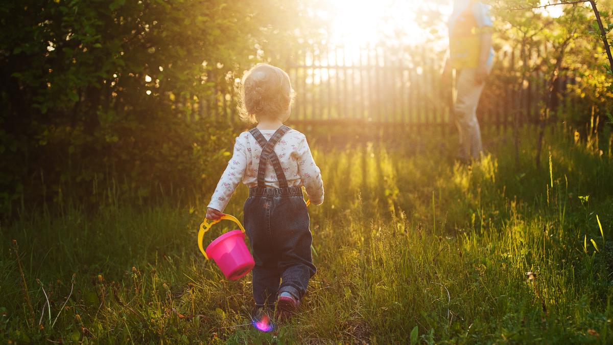 acest-tip-de-joc-este-cel-mai-eficient-pentru-copii--conform-psihologilor-si-educatorilor-le-dezvolta-autonomia-si-creativitatea-in-mod-natural_32880300