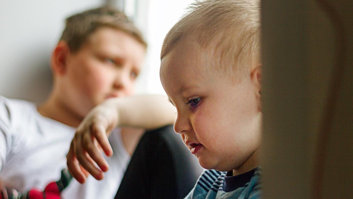 lucrurile-importante-pe-care-micutii-si-ar-dori-sa-le-cunoasca-parintii-lor--potrivit-unui-expert-in-creierul-copiilor-le-simt--dar-nu-reusesc-sa-ni-le-comunice_51264200